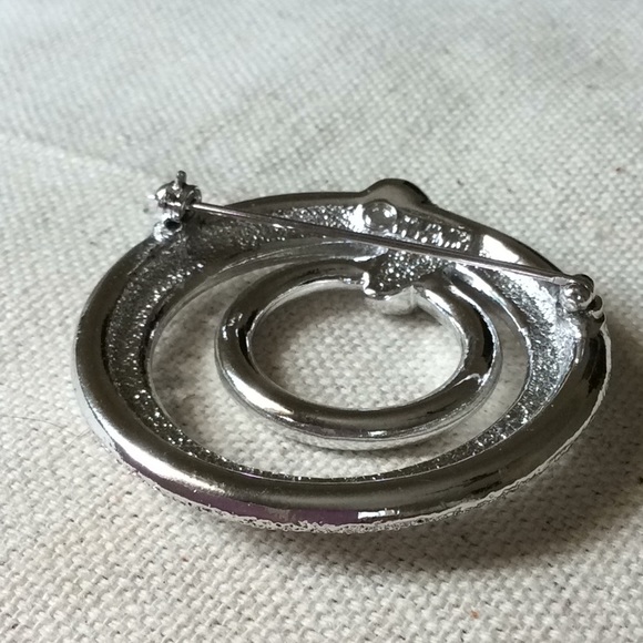 Vintage Coventry Brooch - Picture 3 of 5